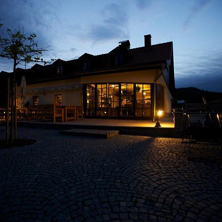 Resort Malevil Jablonné v Podještědí Exteriör bild