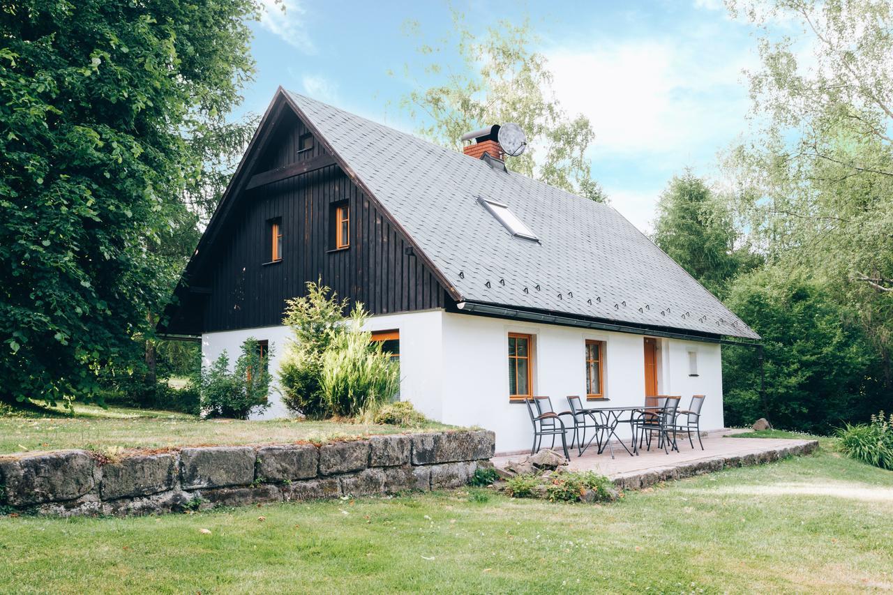 Resort Malevil Jablonné v Podještědí Exteriör bild