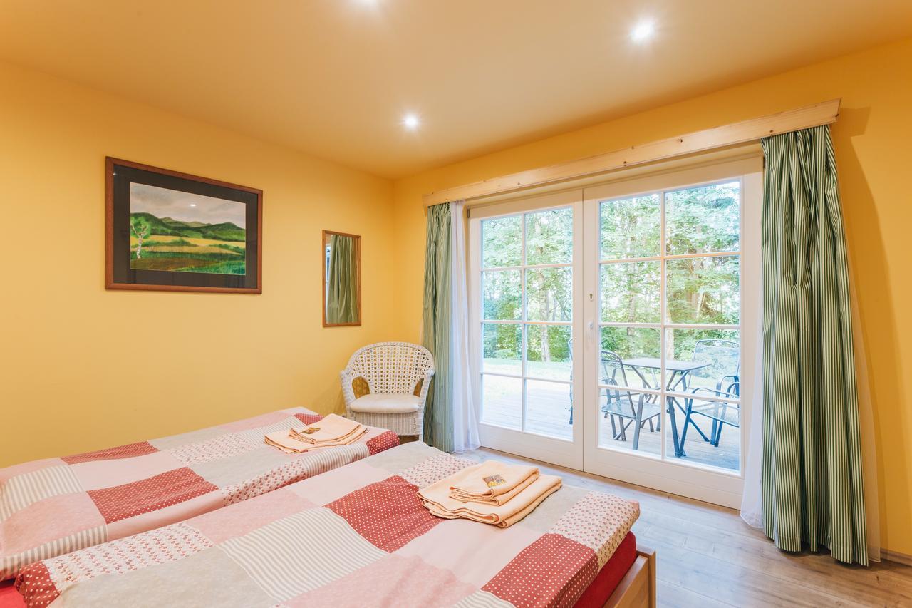 Resort Malevil Jablonné v Podještědí Exteriör bild